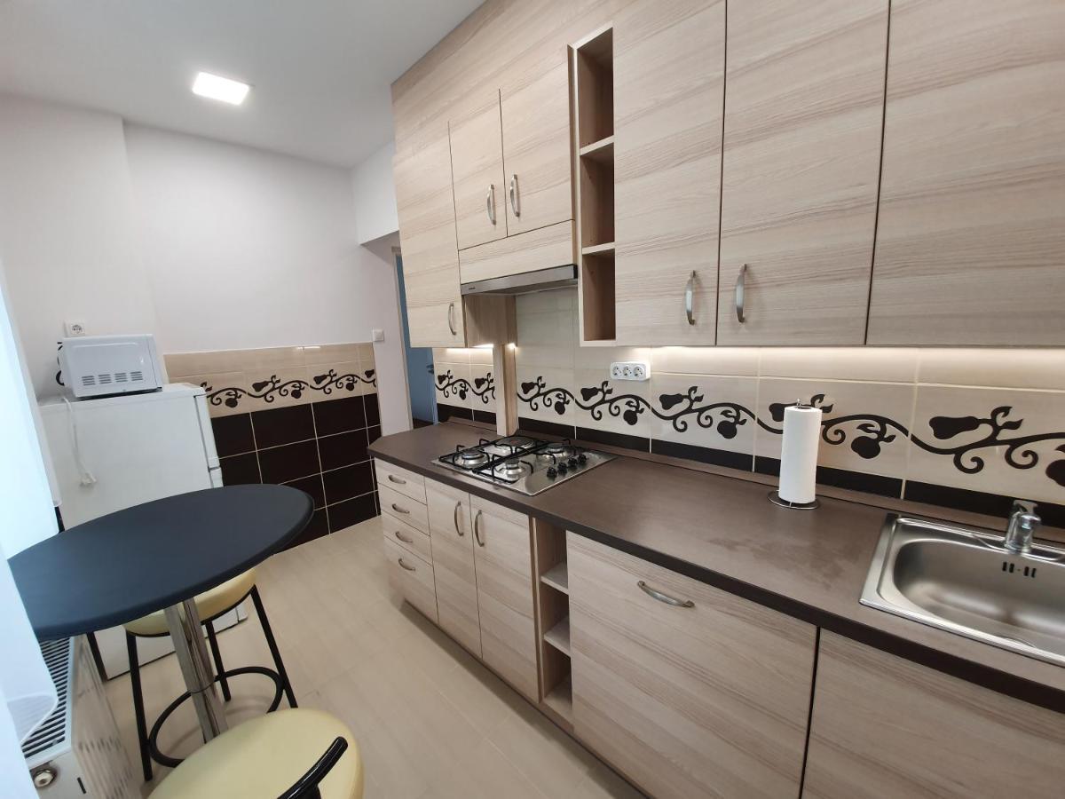Matrix Apartman Бекешчаба Экстерьер фото